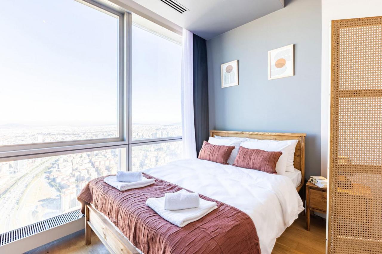 Studio Flat With Panoramic City View In Atasehir Daire *